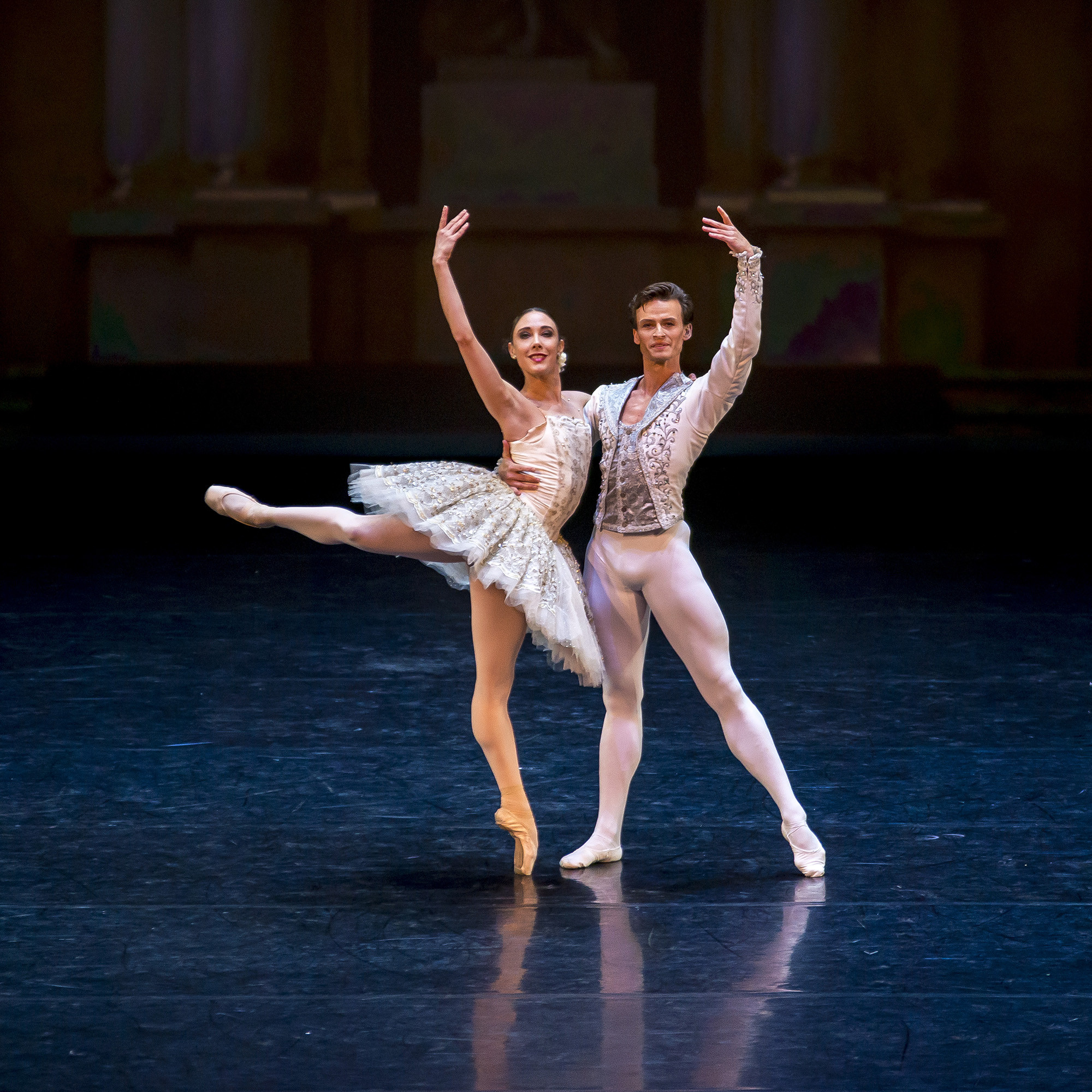 солистки балета. солисты мариинского театра балет. солистки балета. большой театр лебединое озеро захарова. солист балета.